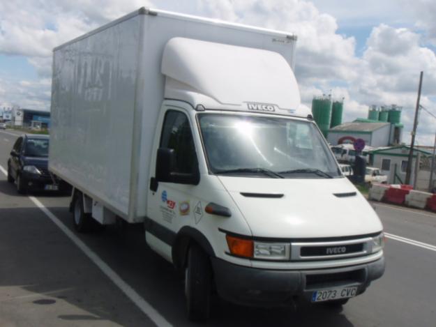 IVECO Daily 35C15 Camioneta - Pret | Preturi IVECO Daily 35C15 Camioneta