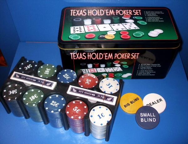 POKER SET Texas Hold'em - 200 de jetoane NUMEROTATE!!! - Pret | Preturi POKER SET Texas Hold'em - 200 de jetoane NUMEROTATE!!!
