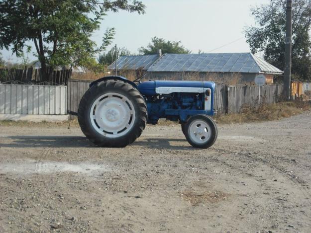 Vand Ford 4900 euro! - Pret | Preturi Vand Ford 4900 euro!