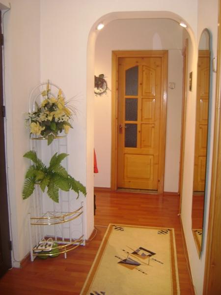 vand apartament 3 camere - Pret | Preturi vand apartament 3 camere