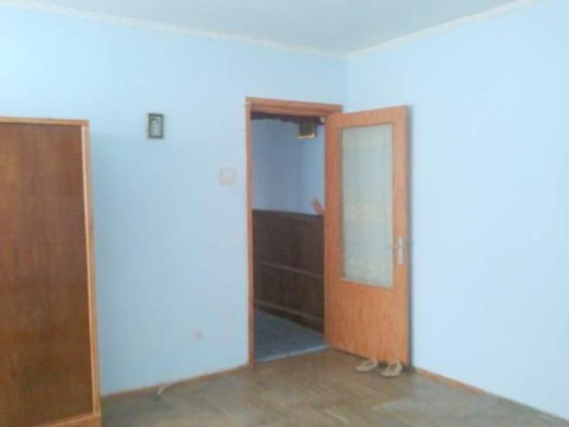 VAND IN BACAU APARTAMENT 2 CAMERE, ZONA TIC - TAC, - Pret | Preturi VAND IN BACAU APARTAMENT 2 CAMERE, ZONA TIC - TAC,