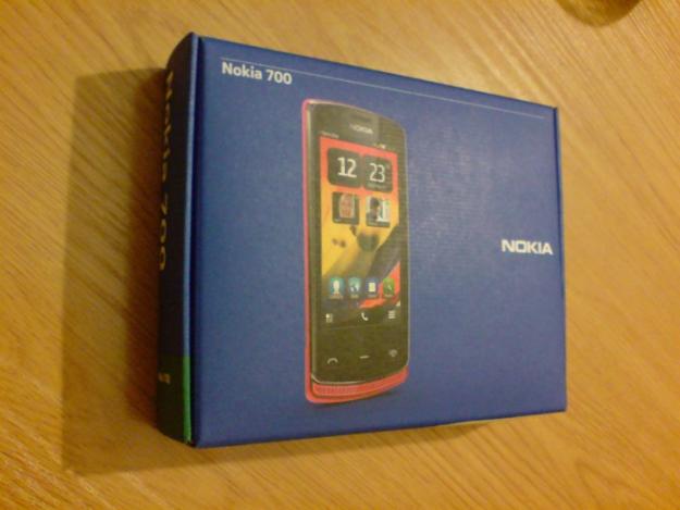 Vand Nokia 700 Grey, sigilat ! - Pret | Preturi Vand Nokia 700 Grey, sigilat !