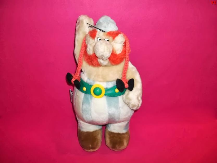 jucarii personaj din desene animate obelix din plus - Pret | Preturi jucarii personaj din desene animate obelix din plus
