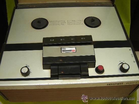 Magnetofon UHER 702 fabricat Germania 1967 - Pret | Preturi Magnetofon UHER 702 fabricat Germania 1967
