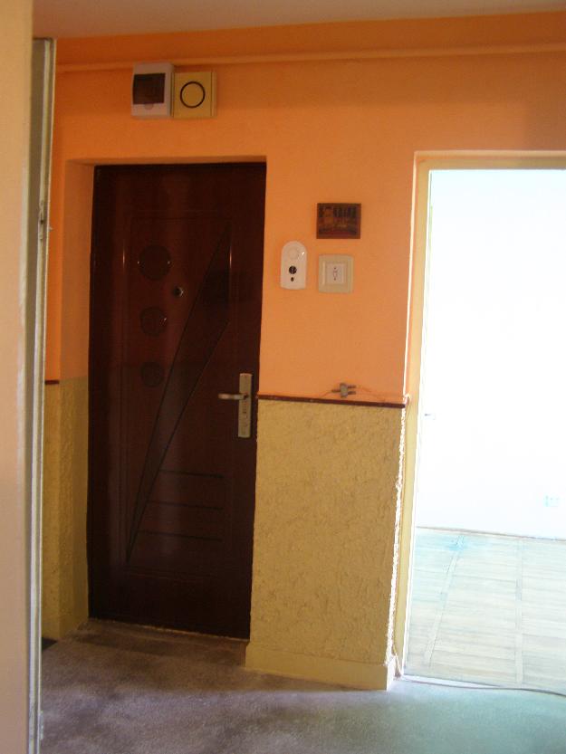 3 camere situat in zona Banc Post 65mp 25000euro neg - Pret | Preturi 3 camere situat in zona Banc Post 65mp 25000euro neg