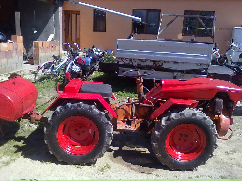 Tractoras articulat 4x4 Pasquali 21 Cp - Pret | Preturi Tractoras articulat 4x4 Pasquali 21 Cp