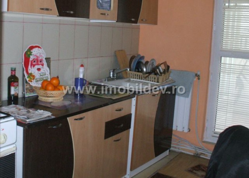 De vanzare apartament 3 camere, 2 balcoane Deva - Pret | Preturi De vanzare apartament 3 camere, 2 balcoane Deva