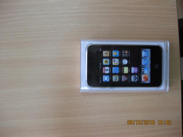 iPod Touch 32 GB Generatia 3-a - Pret | Preturi iPod Touch 32 GB Generatia 3-a