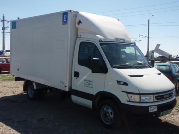 IVECO Daily 35C12 Camioneta cu suprastructura inchisa Autoutilitara / tel: 0733-138887 / - Pret | Preturi IVECO Daily 35C12 Camioneta cu suprastructura inchisa Autoutilitara / tel: 0733-138887 /