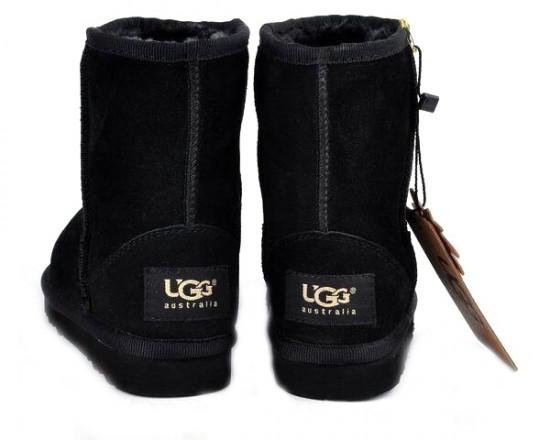 Cizme Ugg Australia Scurte Piele intoarsa 100% naturala doar 139 lei - Pret | Preturi Cizme Ugg Australia Scurte Piele intoarsa 100% naturala doar 139 lei