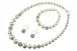 Bijuterii mireasa din perle de Mallorca, cristale si argint - Pret | Preturi Bijuterii mireasa din perle de Mallorca, cristale si argint