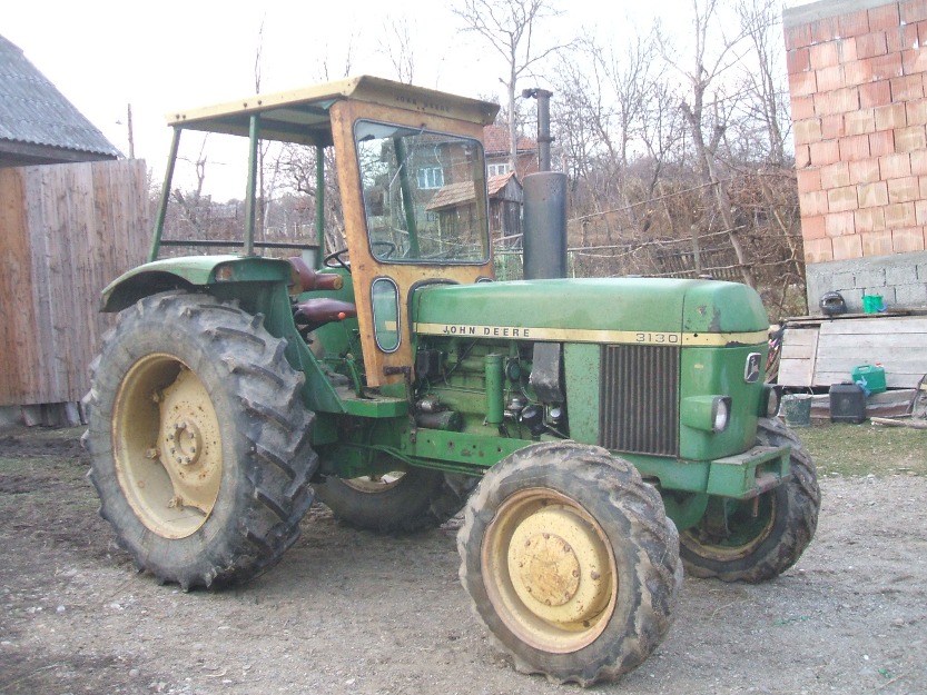 Tractor John Deer 3130 - Pret | Preturi Tractor John Deer 3130