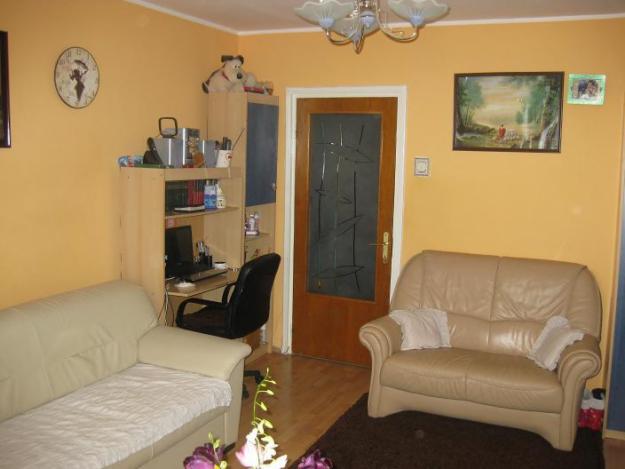 Apartament cu 2 camere - Giulesti - Pret | Preturi Apartament cu 2 camere - Giulesti