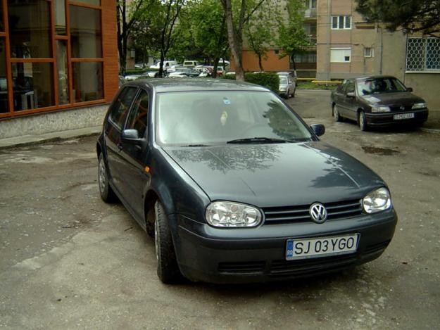 VAND VW GOLF 4 inmatriculat - Pret | Preturi VAND VW GOLF 4 inmatriculat