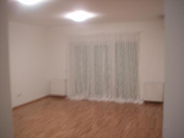 Apartament cu 3 camere - Nordului - Pret | Preturi Apartament cu 3 camere - Nordului