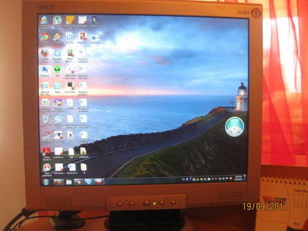 Vand unitate centrala LG si monitor Acer URGENT - Pret | Preturi Vand unitate centrala LG si monitor Acer URGENT