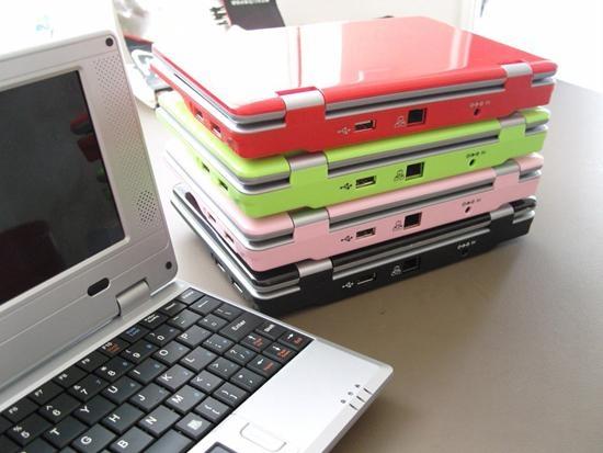 VIND Mini Laptop 7 inch CU WIFI PENTRU STUDENTI,SCOLARI,INTERNET - Pret | Preturi VIND Mini Laptop 7 inch CU WIFI PENTRU STUDENTI,SCOLARI,INTERNET