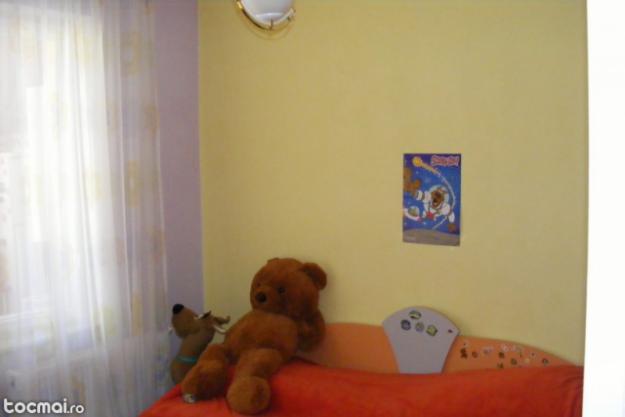 apartament 3 camere - Pret | Preturi apartament 3 camere