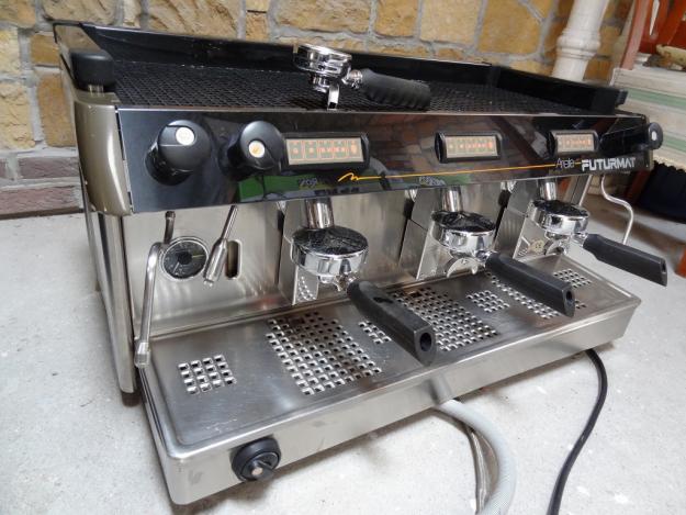 Espressor Futurmat Ariete 3 group + macinator - Pret | Preturi Espressor Futurmat Ariete 3 group + macinator