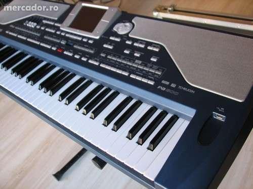 Vand Korg pa800 impecabil - Pret | Preturi Vand Korg pa800 impecabil