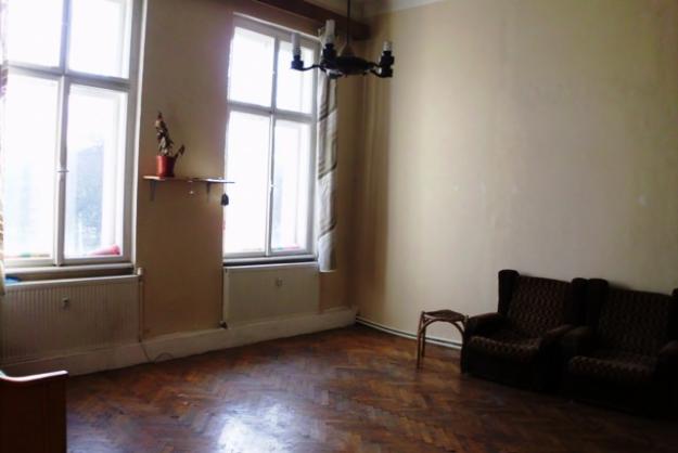 Casa de vanzare cu 3 camere ultracentral la 62000euro! - Pret | Preturi Casa de vanzare cu 3 camere ultracentral la 62000euro!