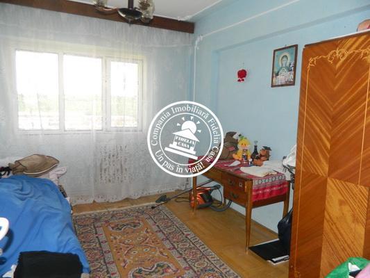 Apartament 3 camere de vanzare Iasi Nicolina - Pret | Preturi Apartament 3 camere de vanzare Iasi Nicolina