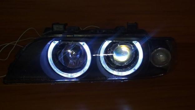 Faruri noi complete Angel Eyes BMW E39 seria 5 - Pret | Preturi Faruri noi complete Angel Eyes BMW E39 seria 5