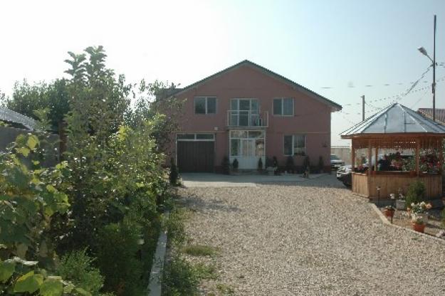 Vand casa moderna - Pret | Preturi Vand casa moderna