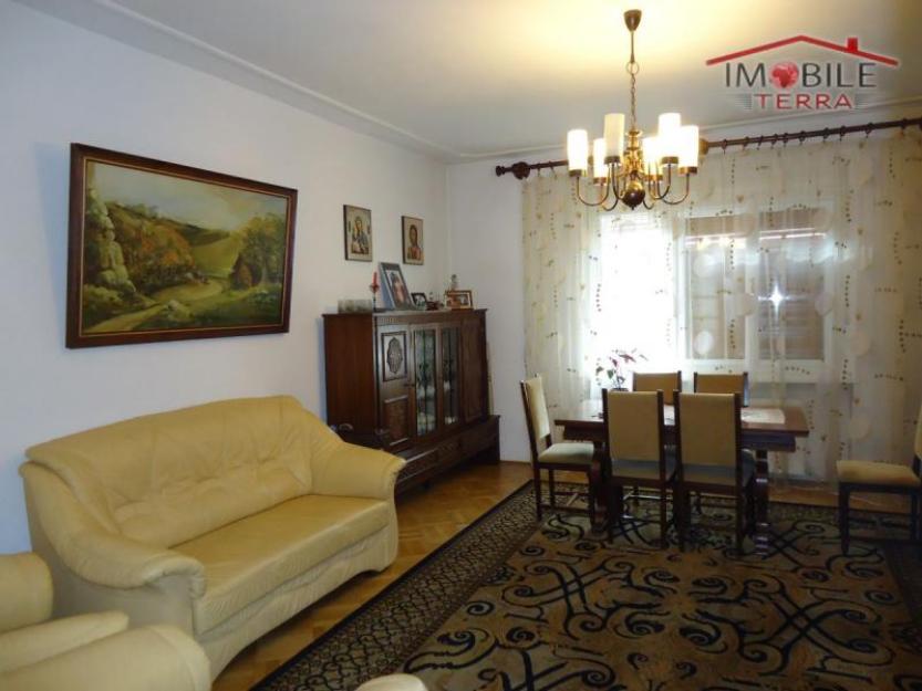 Apartament 3 camere la vila Calea Dumbravii Sibiu - Pret | Preturi Apartament 3 camere la vila Calea Dumbravii Sibiu