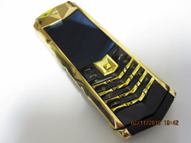 vand Vertu Boucheron Dual sim - Pret | Preturi vand Vertu Boucheron Dual sim