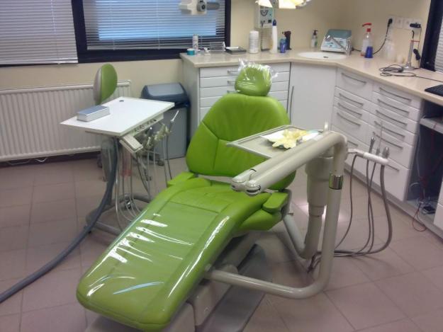 Cesiune cabinete dentare Franta - Pret | Preturi Cesiune cabinete dentare Franta