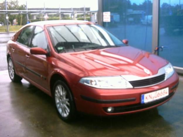 vand usi fata spate st renault laguna 2 an 2001 - Pret | Preturi vand usi fata spate st renault laguna 2 an 2001