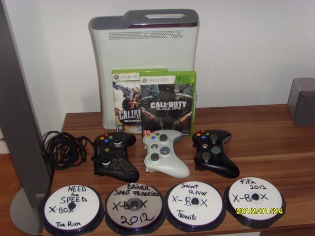 XBOX 360 DE VANZARE URGEEENT!!! - Pret | Preturi XBOX 360 DE VANZARE URGEEENT!!!