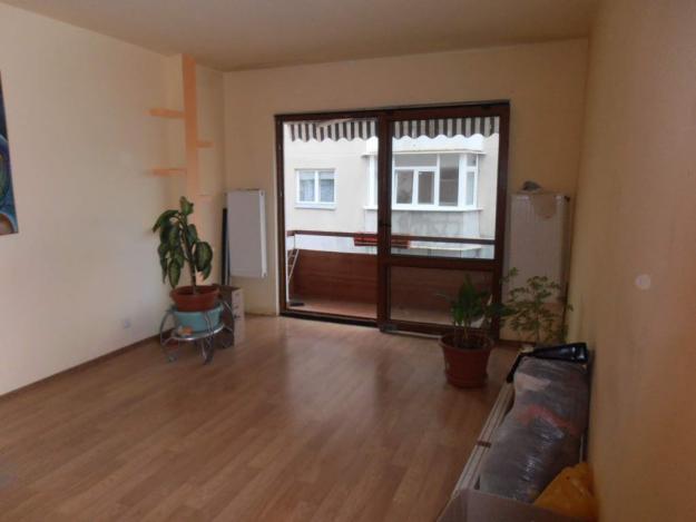 BACAU * VAND APARTAMENT CU 3 CAMERE DECOMANDATE, ETAJ 2, IN ZONA PRIETENIEI (NORD), COMPLE - Pret | Preturi BACAU * VAND APARTAMENT CU 3 CAMERE DECOMANDATE, ETAJ 2, IN ZONA PRIETENIEI (NORD), COMPLE