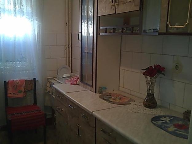 vand apartament 2 camere - Pret | Preturi vand apartament 2 camere