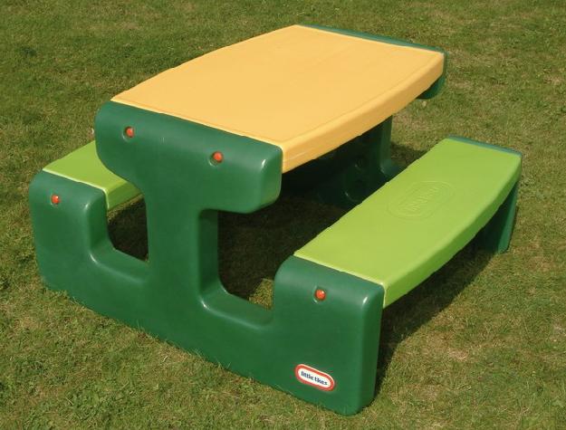 Masa picnic cu bancheta 6 copii (verde, galben) / 2 - 5 ani - Pret | Preturi Masa picnic cu bancheta 6 copii (verde, galben) / 2 - 5 ani
