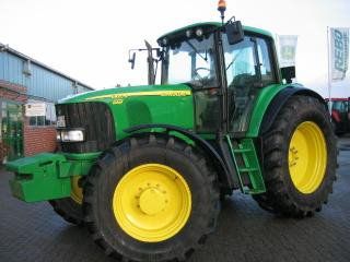 Tractor John Deere 6820 2005 135CP de vanzare second hand - Pret | Preturi Tractor John Deere 6820 2005 135CP de vanzare second hand