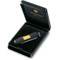 Cutit de buzunar Victorinox Classic Gold 0.6203.87 - Pret | Preturi Cutit de buzunar Victorinox Classic Gold 0.6203.87