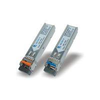 Media convertor XGIGA XSFP-1.25G-40D-cs, miniGBIC SFP Bi-Di WDM type B, 1.25Gb/s, Distanta 40km, Conector LC - Pret | Preturi Media convertor XGIGA XSFP-1.25G-40D-cs, miniGBIC SFP Bi-Di WDM type B, 1.25Gb/s, Distanta 40km, Conector LC