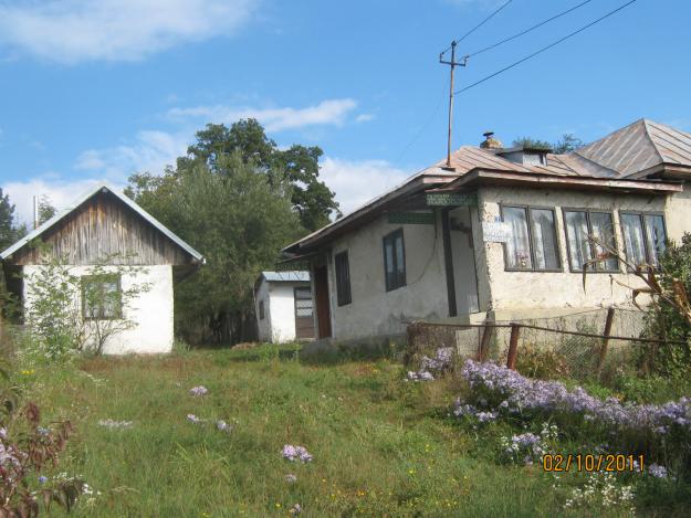 Casa si teren de vanzare in provita de jos - Pret | Preturi Casa si teren de vanzare in provita de jos