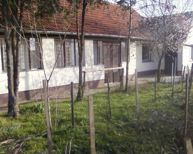 Vand casa in Ungaria - Pret | Preturi Vand casa in Ungaria