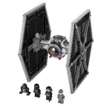 LEGO Star Wars Nava de lupta TIE Fighter - Pret | Preturi LEGO Star Wars Nava de lupta TIE Fighter