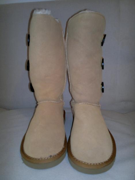 UGG IMPORT SUA - Pret | Preturi UGG IMPORT SUA