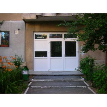 Apartament 3 camere, zona Panduri din sector 5 - Pret | Preturi Apartament 3 camere, zona Panduri din sector 5