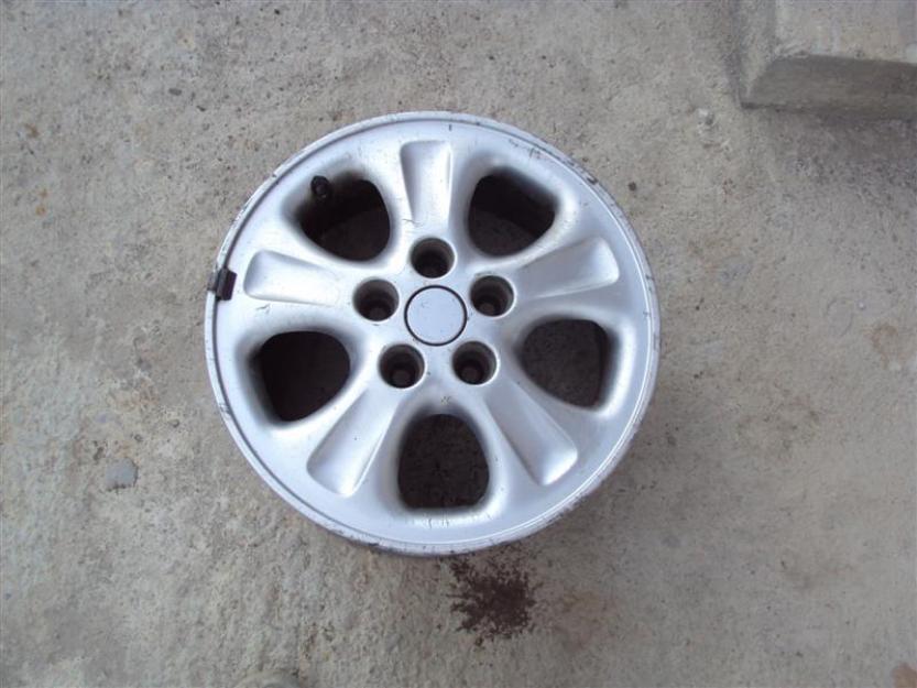 3 jante aliaj 5x108 pe 15 pt renault,volvo,ford - Pret | Preturi 3 jante aliaj 5x108 pe 15 pt renault,volvo,ford