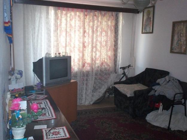 BASARABIA-Chisinau, apartament 3 camere - Pret | Preturi BASARABIA-Chisinau, apartament 3 camere