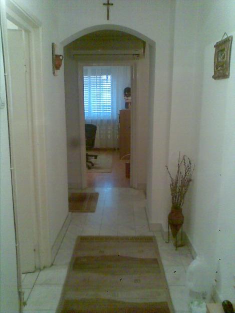 Vand apartament 4 camere Targu Jiu - Pret | Preturi Vand apartament 4 camere Targu Jiu