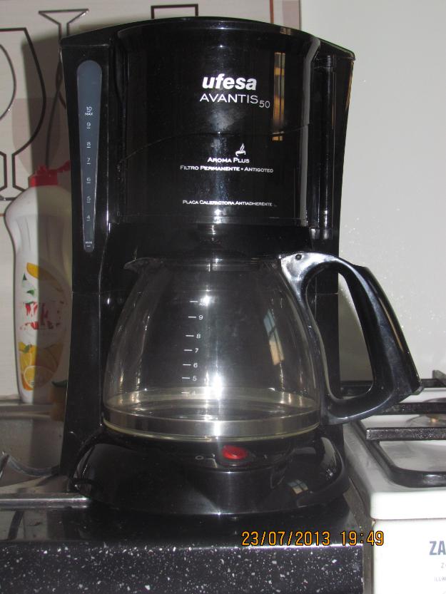 Filtru de cafea Ufesa CG7231 Avantis 50 - Pret | Preturi Filtru de cafea Ufesa CG7231 Avantis 50