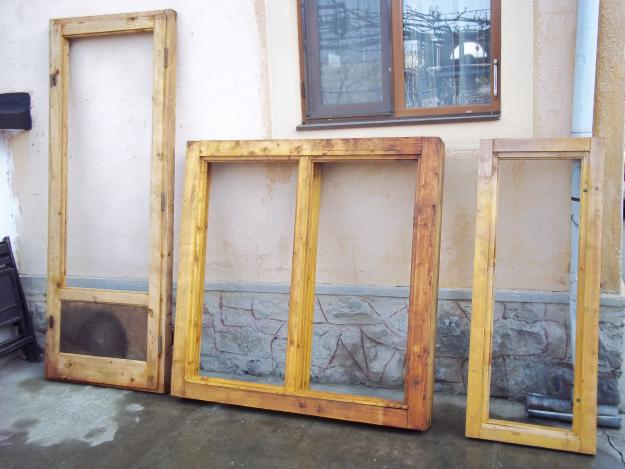 Vand geamuri si usa lemn - Pret | Preturi Vand geamuri si usa lemn