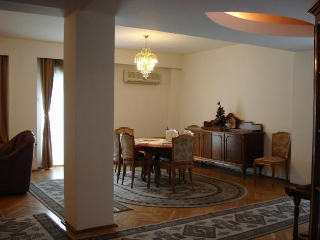 Apartament in bloc - 4 camere - Kiseleff - Pret | Preturi Apartament in bloc - 4 camere - Kiseleff